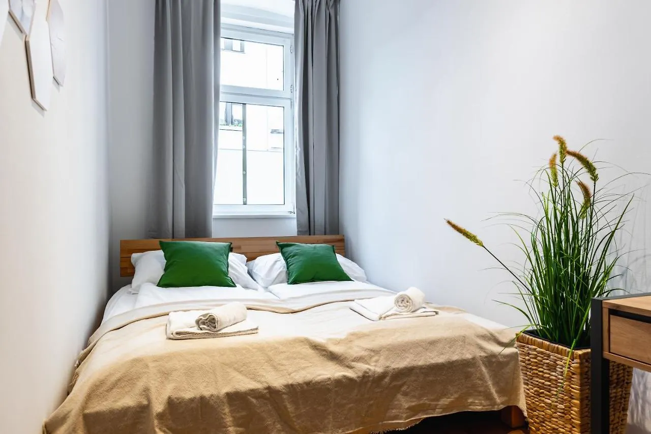 Stylish Designed Apartment In A Top Location Wenen